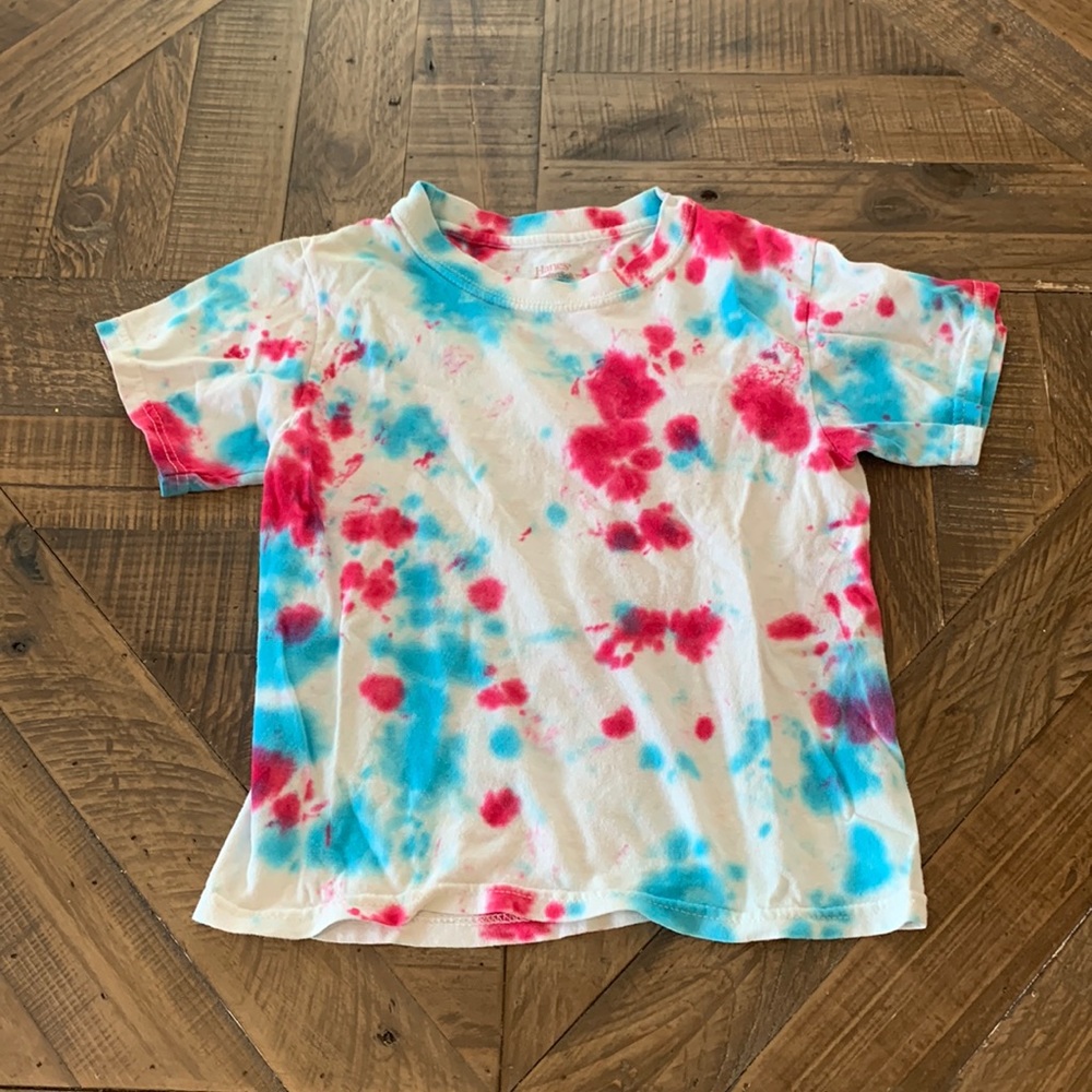Hanes red white & blue tie-dye tee.